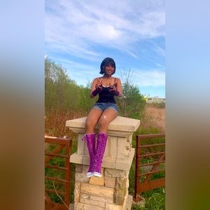 Meet your Posher, Kelease